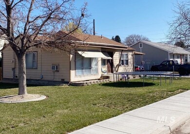 1004 E Clark Ave, Nampa, ID 83686 - photo 4