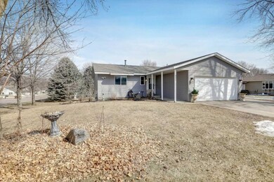 New Prague Rambler with new siding, good roof and 