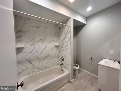 401 W Norris St unit 5, Philadelphia, PA 19122 - photo 3