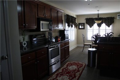 Dream kitchen with lots of cabinets
