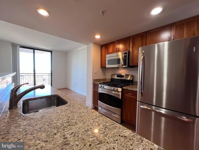 414 Water St unit 2709, Baltimore, MD 21202 - photo 3