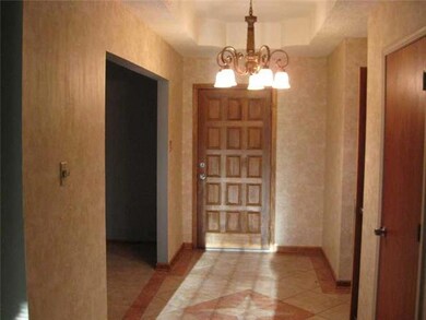 Foyer.