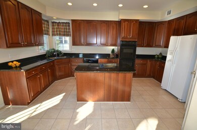 2400 Summershade Ct, Odenton, MD 21113 - photo 7