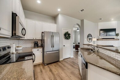 640 Crockett Dr, Lavon, TX 75166 - photo 7