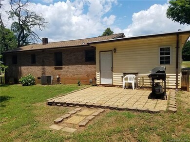 141 Clearview Rd, Statesville, NC 28625 - photo 5