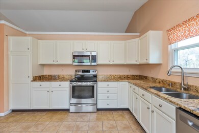 1013 Charnwood Pkwy, Beech Grove, IN 46107 - photo 6