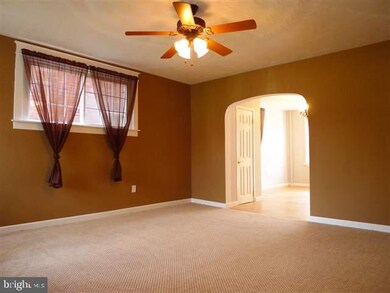 2540 N 5th St, Harrisburg, PA 17110 - photo 4