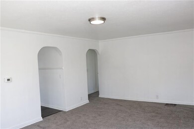 2521 13th St, Columbus, IN 47201 - photo 6