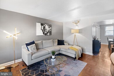 134 Weymouth Rd, Darby, PA 19023 - photo 5