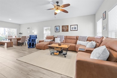 13030 Boggy Creek Dr, Riverview, FL 33579 - photo 5