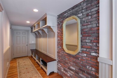 1377 Pomfret Rd, Pomfret, VT 05053 - photo 6