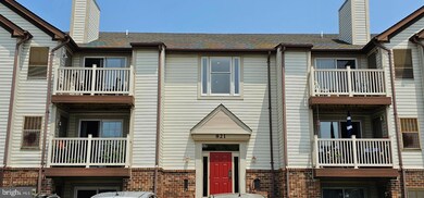 821 Stratford Way unit F, Frederick, MD 21701 - photo 2