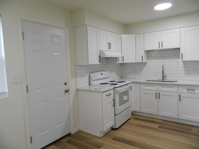 1975 Dunbar Dr unit A, Columbus, OH 43224 - photo 3