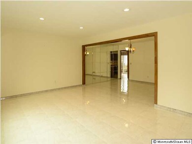 21 Kolas Ct, North Middletown, NJ 07748 - photo 4