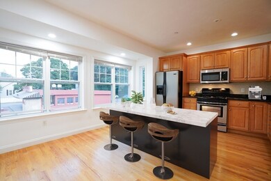 399 Sea St unit B, Quincy, MA 02169 - photo 3