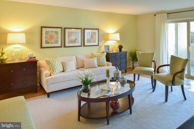 5 Ruxview Ct unit 302, Towson, MD 21204 - photo 2