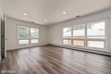 17_55LocustAve_2017_LowRes