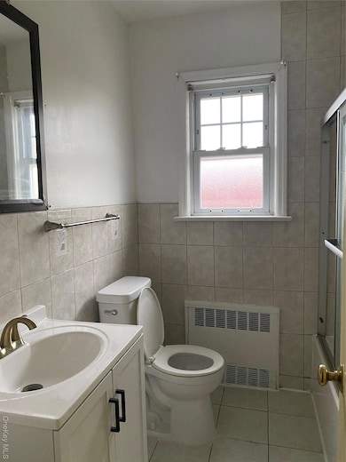 192 Beech St, Valley Stream, NY 11580 - photo 3