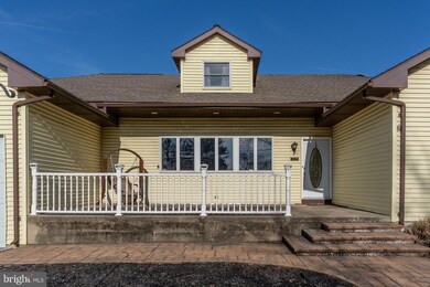 4555 Sieger Rd, Orefield, PA 18069 - photo 2