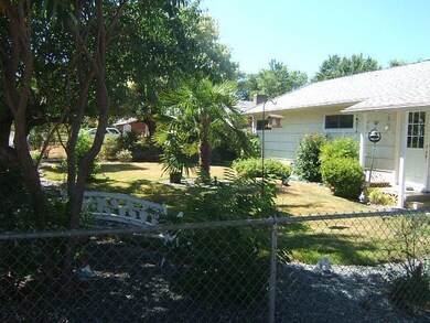 103 Kings Way, Central Point, OR 97502 - photo 2