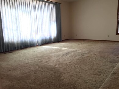 8817 W Foothill Rd, North Platte, NE 69101 - photo 7