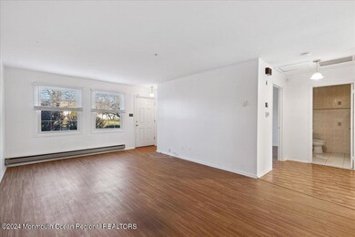 03-95d Halls Croft Rd, Freehold, NJ-3