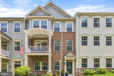 20507 Zolabeane Square, Sterling, VA 20165 - photo 4