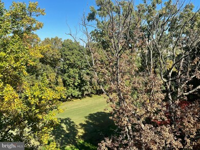 Greens of Leisure World unit 912, Silver Spring, MD 20906 - photo 5