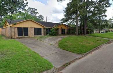 10606 Rebel Rd, Houston, TX 77016 - photo 2