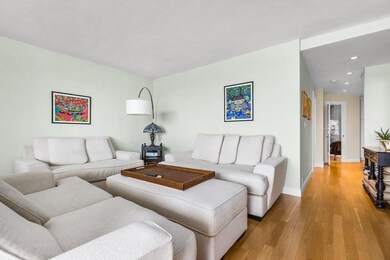 Harbor Towers unit 25C, Boston, MA 02110 - photo 5