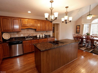 7253 River Rd, Olmsted Falls, OH 44138 - photo 7