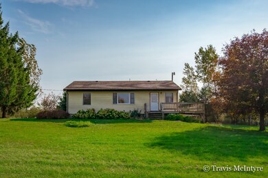 9983 Button Rd-15