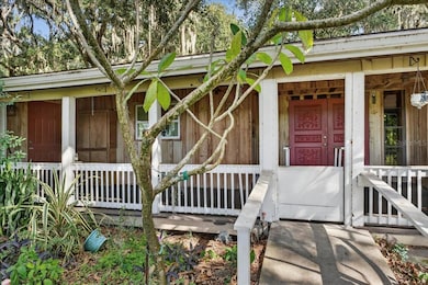 15222 Lost Lake Ln, Lithia, FL 33547 - photo 3