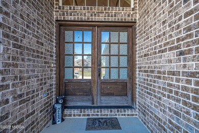 610 Trails End Cir-