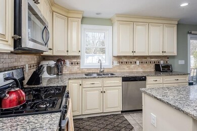 21 Arline Dr, Attleboro, MA 02703 - photo 3