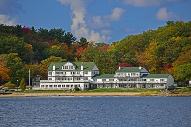 Terrace on right, Pavilion on left
