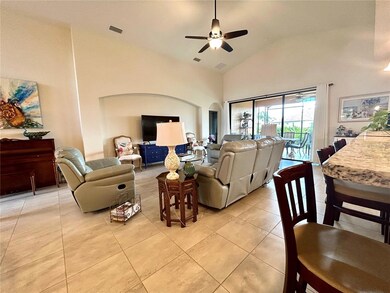 1123 Sawgrass Dr, Winter Haven, FL 33884 - photo 3