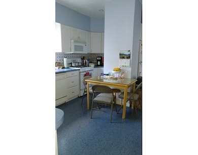 142 Langdon Ave unit 2, Watertown, MA 02472 - photo 7