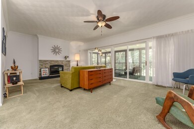 Greenleaf_Circle_3902_Kalamazoo_49008-6