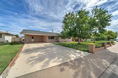 309 S Williams-3
