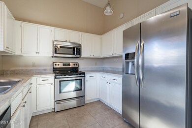 5766 W Commonwealth Place, Chandler, AZ 85226 - photo 2