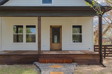 420 S Main St, Bonham, TX 75418 - photo 3