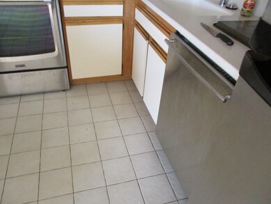 Seawatch Towers unit 408, Revere, MA 02151 - photo 6