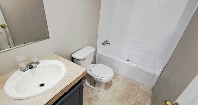 811 Bridge St unit 811, Chicago Heights, IL 60411 - photo 5