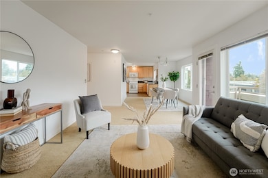 12534 15th Ave NE unit 31, Seattle, WA 98125 - photo 2