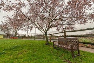 617 Easton Rd unit 3rd floor, Riegelsville, PA 18077 - photo 7
