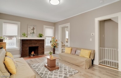 1041 Hunterdon St, Newark, NJ 07112 - photo 2