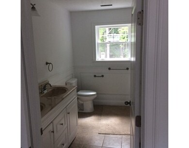 701 Salisbury St, Worcester, MA 01609 - photo 7