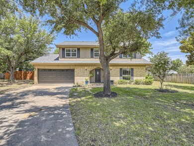 2832 Toni Ct, Hurst, TX 76054 - photo 2