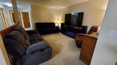 653 Millcrest Dr, Marysville, OH 43040 - photo 7